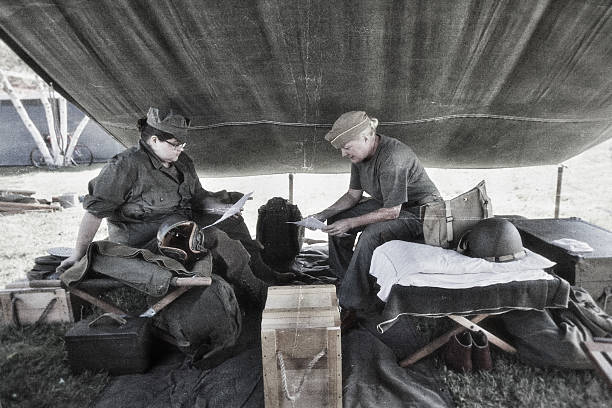 istock U.S. Soldiers Reading Letters From Home 606001458
