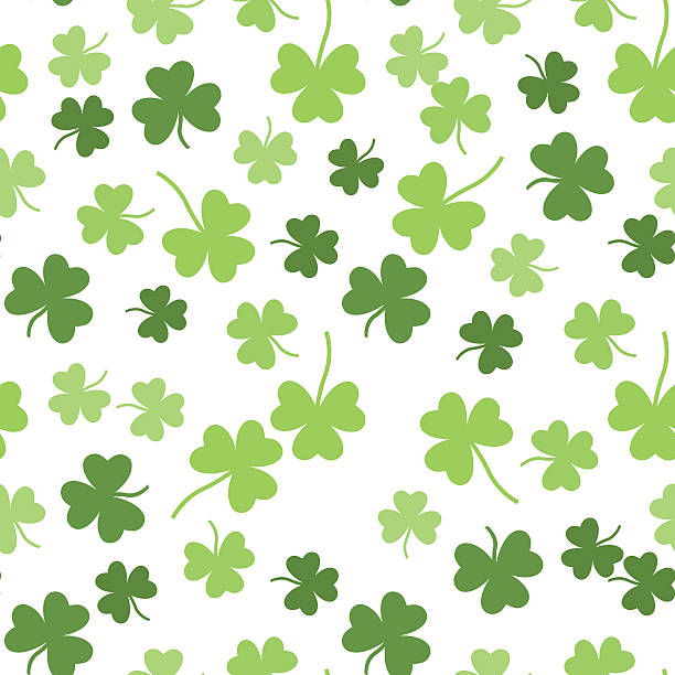 nahtloser vektor-kleeblatt-hintergrund für den st. patricks day - day patricks st patricks day clover stock-grafiken, -clipart, -cartoons und -symbole