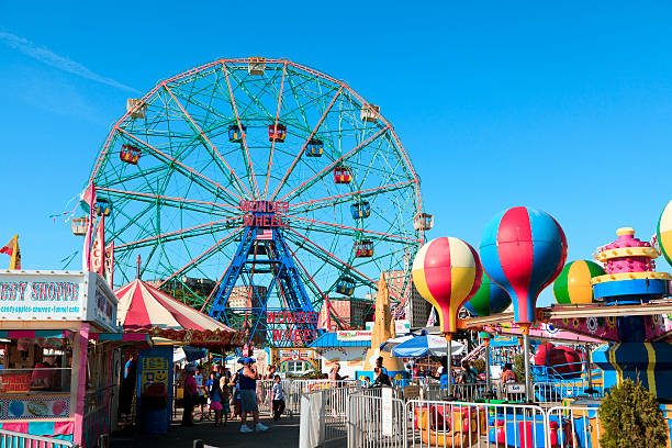 wonder de rodas - amusement park ride - fotografias e filmes do acervo