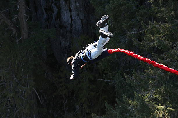 Bungee Jumping free fall Bungee Jumping bungee jumping stock pictures, royalty-free photos & images