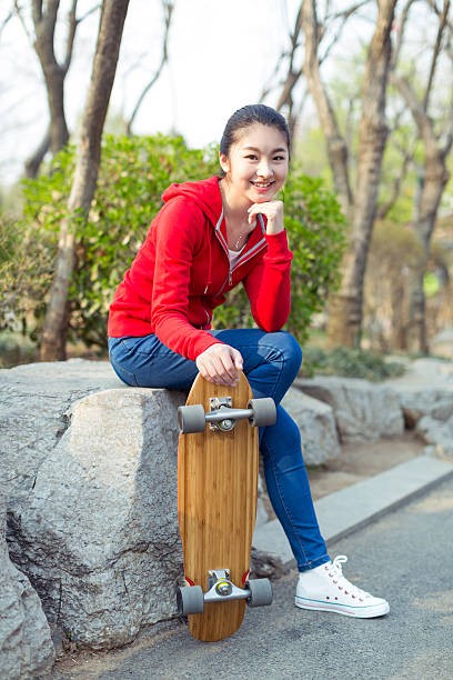 istock girl and her skateboard 606196954