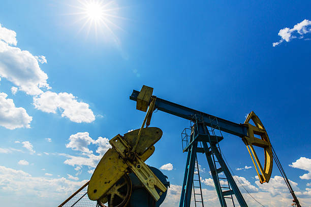 istock Operating oil and gas well 606208456