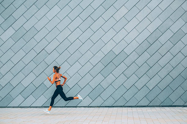 istock Jogging in the city 606210744