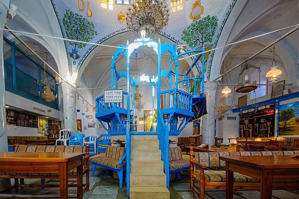 a sinagoga de abuhav, no bairro judeu, safed (tzfat) - safed - fotografias e filmes do acervo