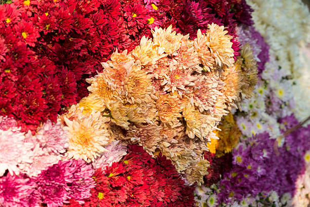 istock Flower market in Mandalay 606220610
