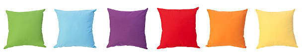 almofadas coloridas - pillow cushion isolated bedding - fotografias e filmes do acervo