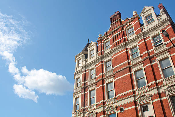 istock London building in Victorian Architecture Style 606225000