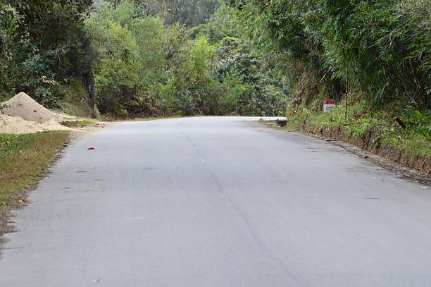 istock Ranomafana manakara road 606225426