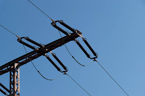 Parts of an electrical catenary Overhead contact line on a railway line schienennetz stock pictures, royalty-free photos & images