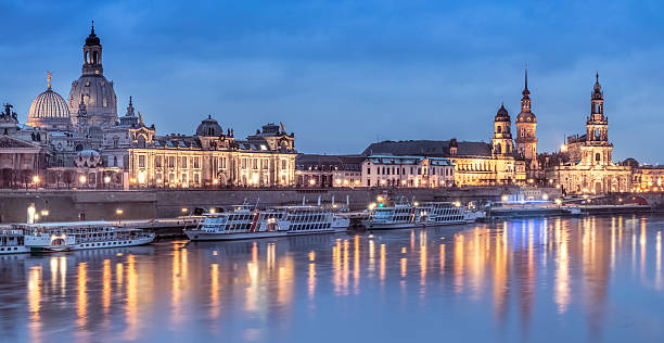 istock Night panorama of Dresden Old town with reflections 606642234
