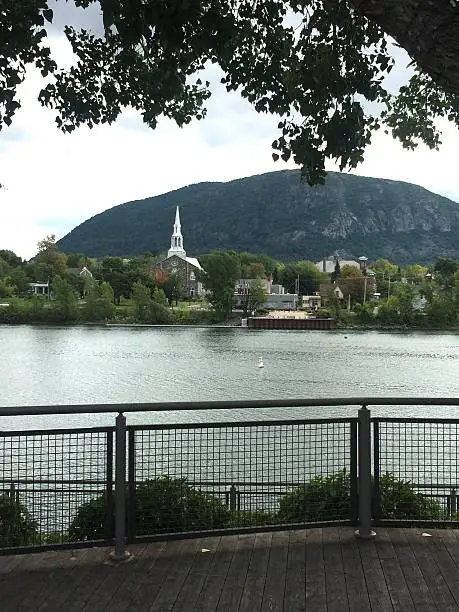 Photo of Beloeil along Richelieu River