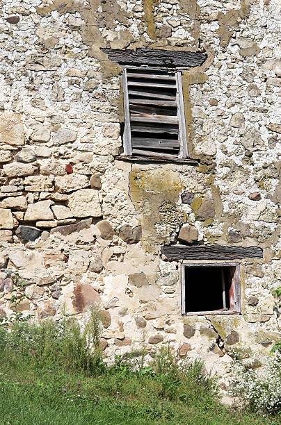istock Details of old house 606706280