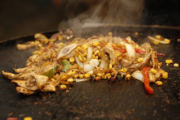 istock chicken fajita on the oven 607302242