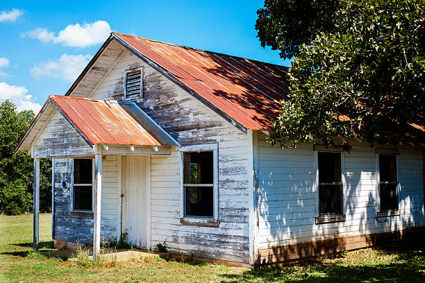 istock Old, abandoned school, church in Texas, USA. 607468568