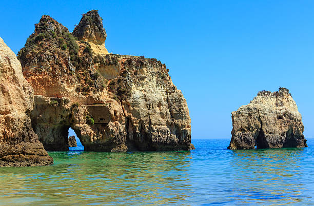 istock Algarve beach Dos Tres Irmaos (Portugal) 607470066