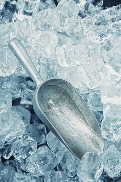 istock The aluminum scoop and ice 607471144