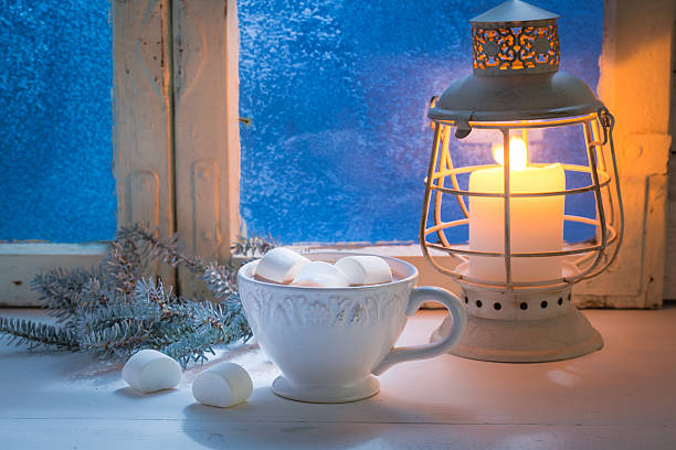istock Enjoy your sweet chocolate with marshmallows for Christmas 607481508