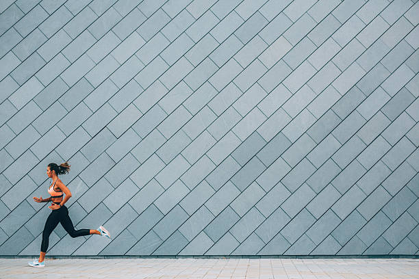 istock Jogging in the city 607491770