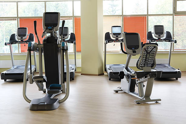 istock Interior of a fitness hall 607492370