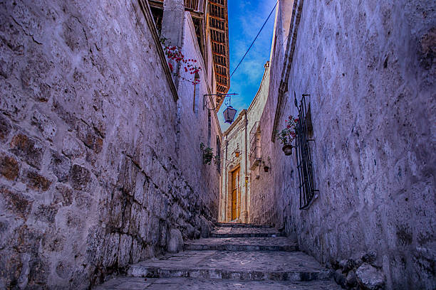 istock Yanahuara Alley 607585668