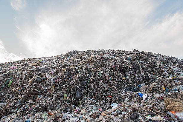 istock Landfill in city,Thailand 607587492