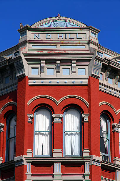 istock Red Wall of Port Townsend 607596902
