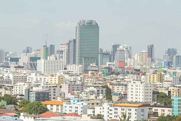 istock High view of city 607599468