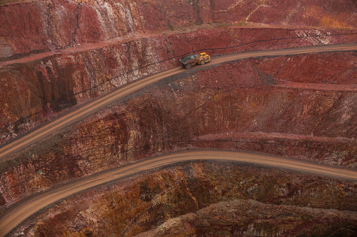 New Cobar gold mine.  Just a short drive south of Cobar is Peak good and copper mine.  Since mining commenced in 1870 in excess of 3 million ounces of gold and 200,000 tonnes of copper has been obtained from this mine.  It is considered a medium sized mine.