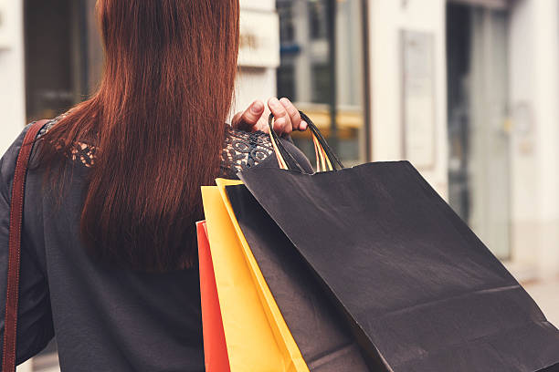 istock Shopping in the city 607623176