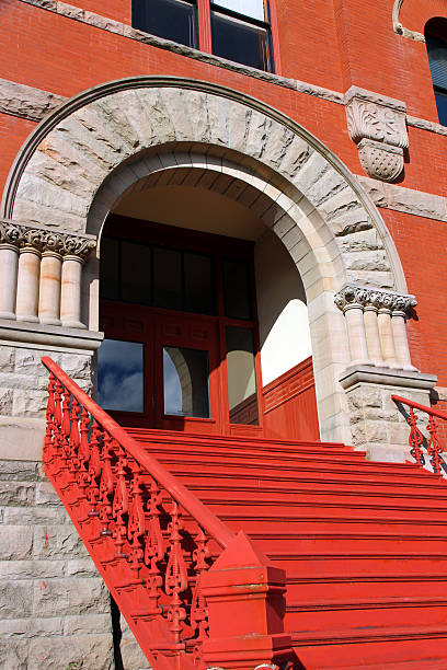 istock Arch of Law 607623342