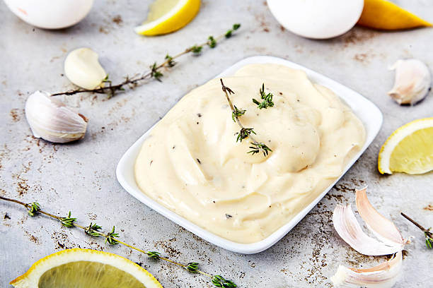 istock Hollandaise homemade sauce 607653266