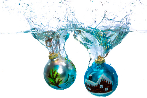 Christmas ball water splash