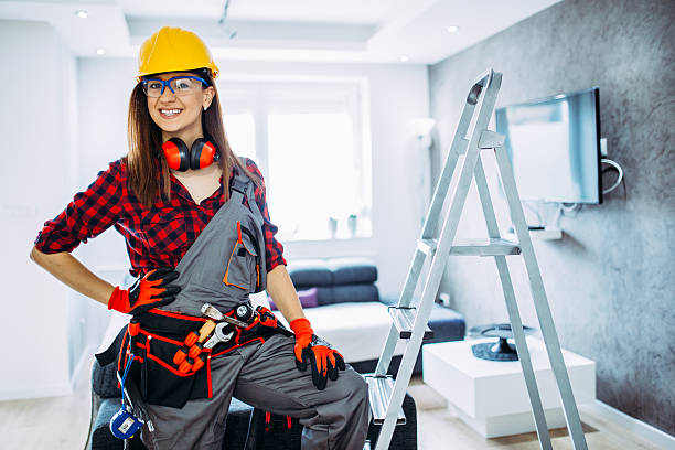 istock Female handy woman 607745768