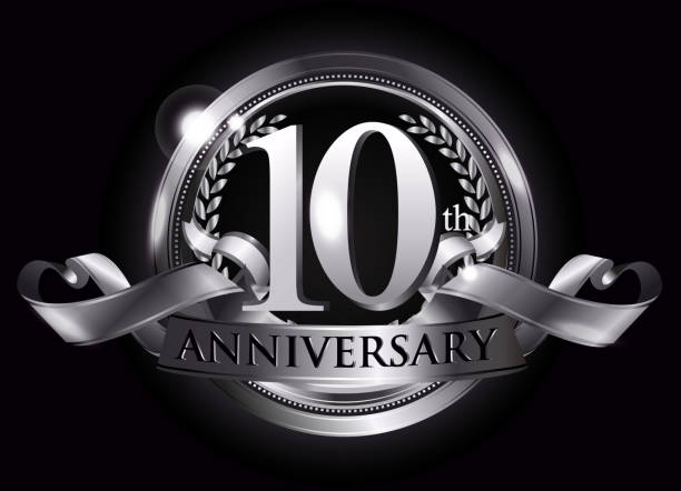 ilustrações de stock, clip art, desenhos animados e ícones de 10th silver anniversary logo - chrome insignia sign gear