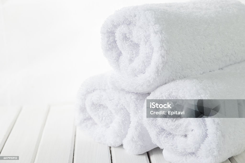 White Fluffy Bath Towels Stock Photo - Download Image Now - Domestic  Bathroom, Domestic Room, Fluffy - iStock