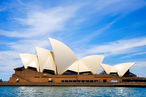 opera w sydney, nsw, australia - sydney opera house obrazy zdjęcia i obrazy z banku zdjęć