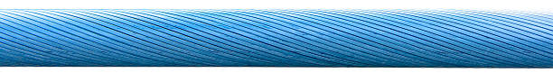 стальная проволока веревки подробно синий крупным планом полный кадр изолированы - steel cable wire rope rope textured стоковые фото и изображения
