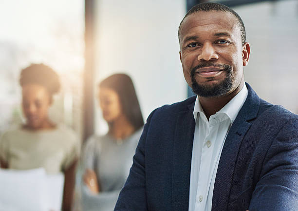 istock Successful leaders build successful teams 608617130