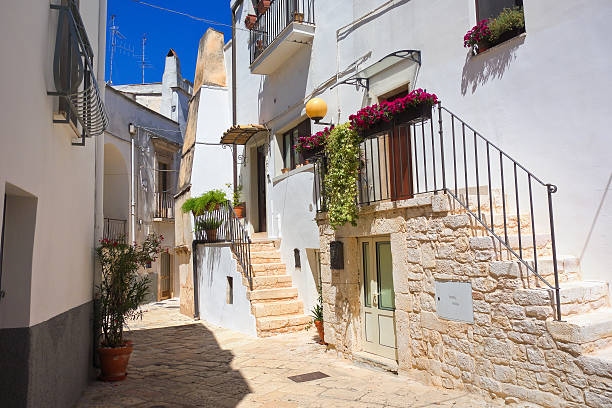 istock Alleyway. Turi. Puglia. Italy. 608637402