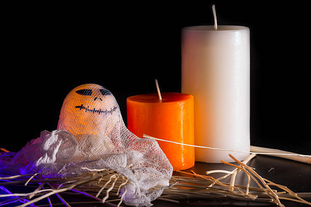 ghost face of halloween - witch voodoo smiling bizarre imagens e fotografias de stock