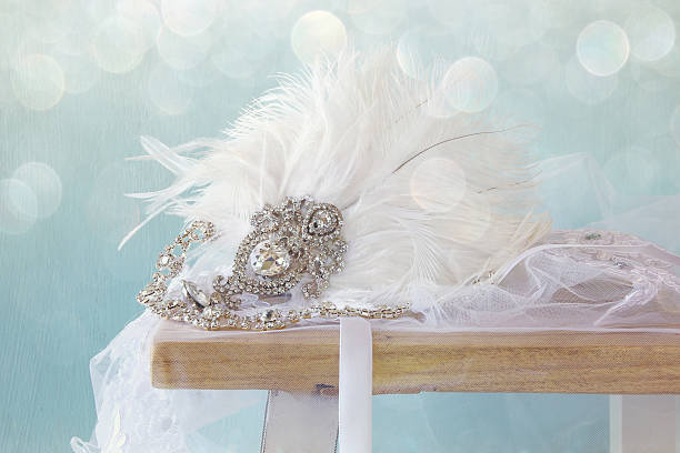 istock gatsby style diamond head decoration with feathers 609069984