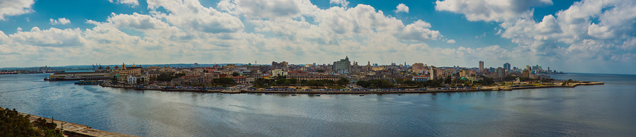 This is a Full panoramic view of Havana