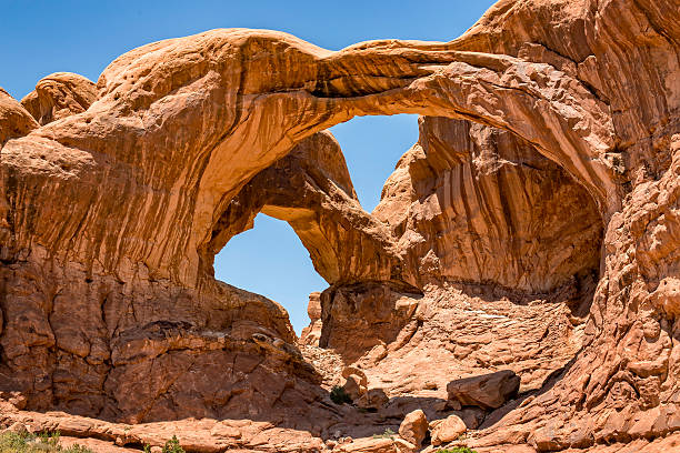 double arch, arches nationalpark, utah, usa - moab stock-fotos und bilder