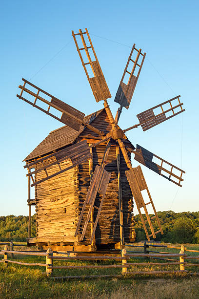 Mill Old mill on sunset ukrainian village stock pictures, royalty-free photos & images