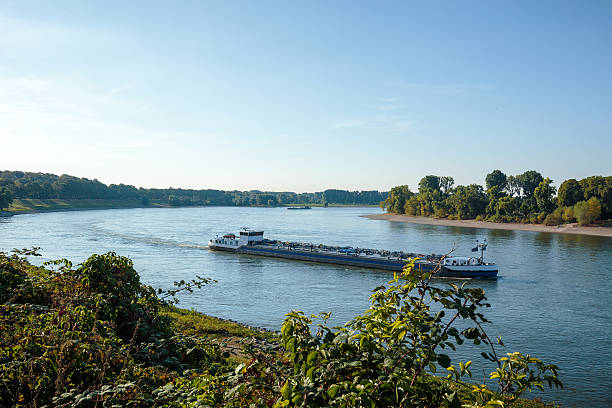 istock River Rhine Dike at Duesseldorf-Reisholz / Germany 609722314