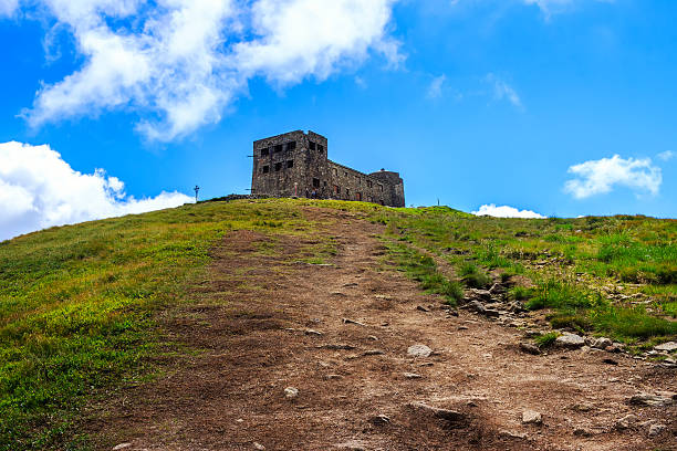 istock Trail to peak of Pip-Ivan mountain, ruins astronomical observatory 609793200