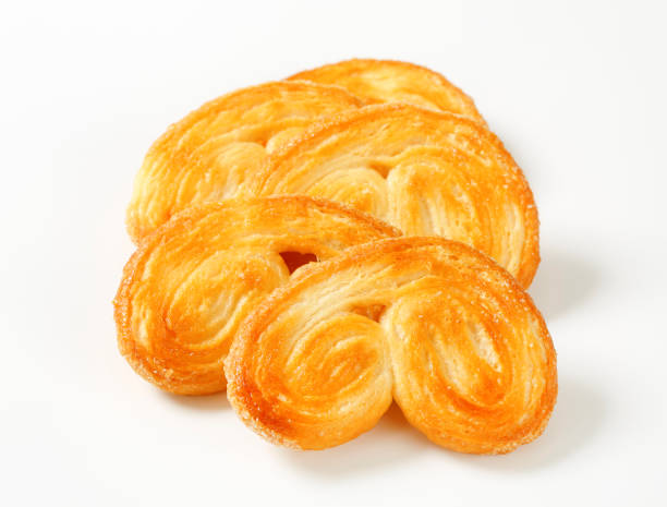 istock Palm trees - puff pastry cookies 609831186