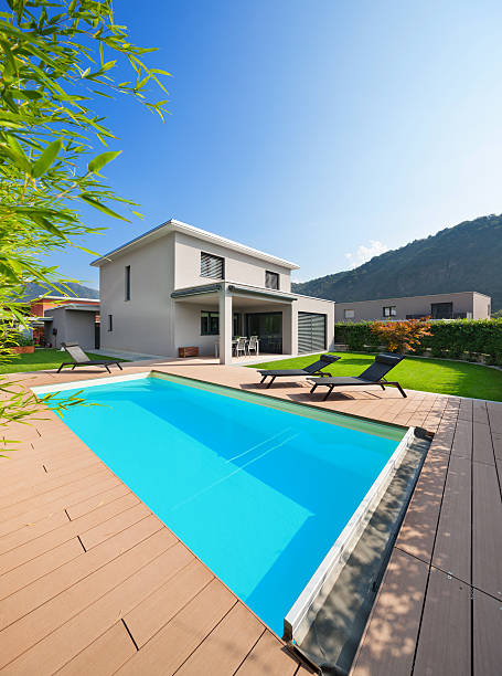 istock pool of a modern house 609946832