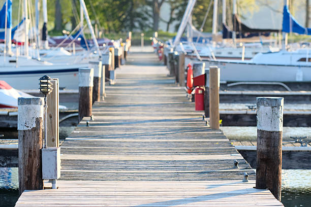 istock Marina on Lake Cayuga 610037594