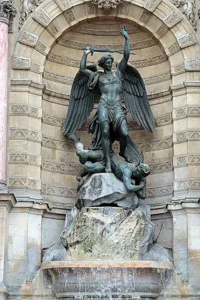 Photo of Fountain Saint Michel in Paris